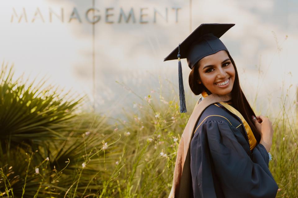 Jaspreet Bola MPAc 21 graduation