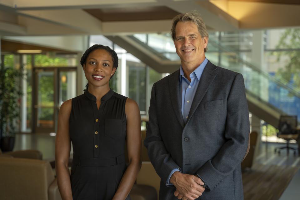 Cami Harris MBA 22 and Professor Andy Hargadon